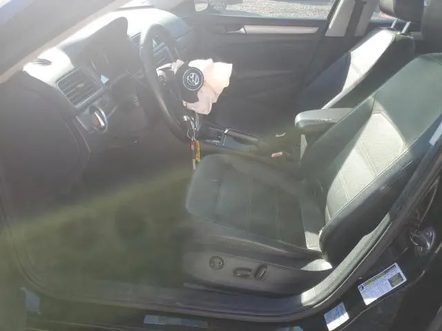 2014 VOLKSWAGEN PASSAT S  