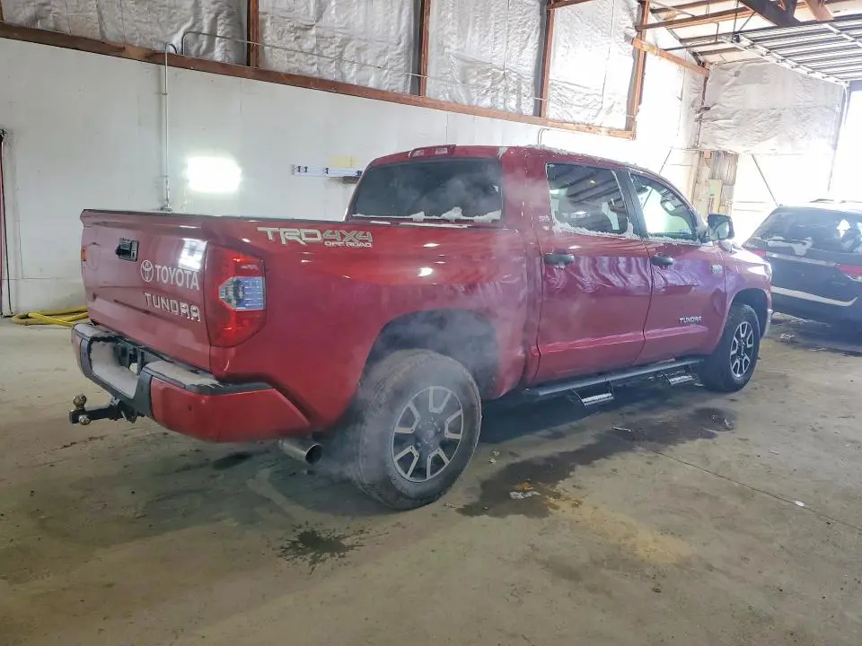 2018 TOYOTA TUNDRA SR5  