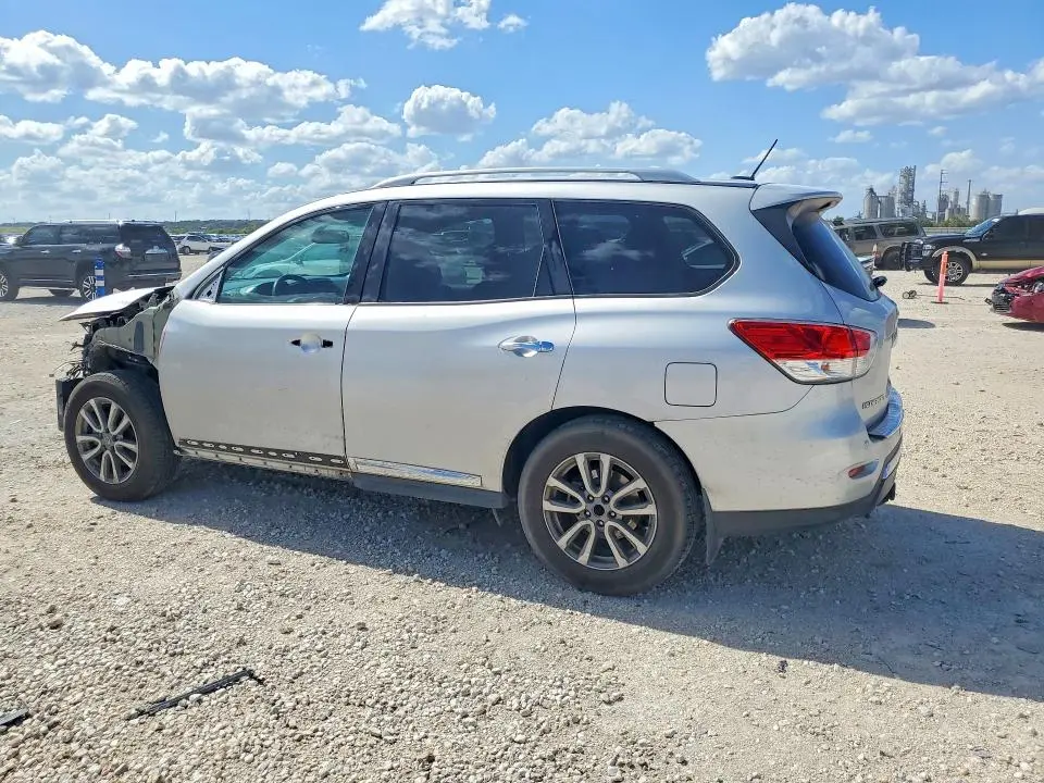 2015 NISSAN PATHFINDER SL  