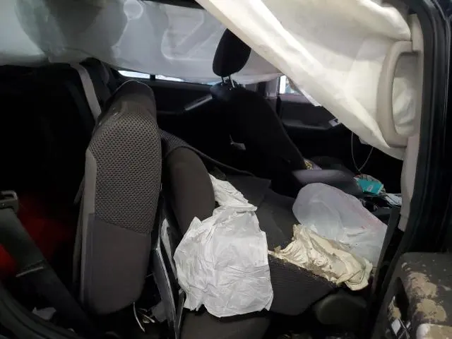 2011 NISSAN PATHFINDER S  