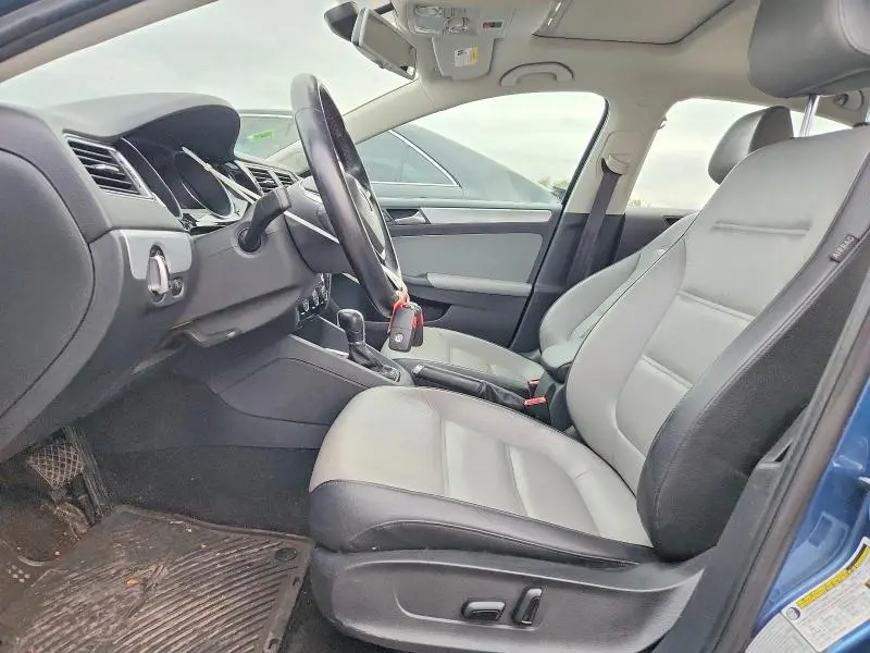 2016 VOLKSWAGEN JETTA HYBRID  