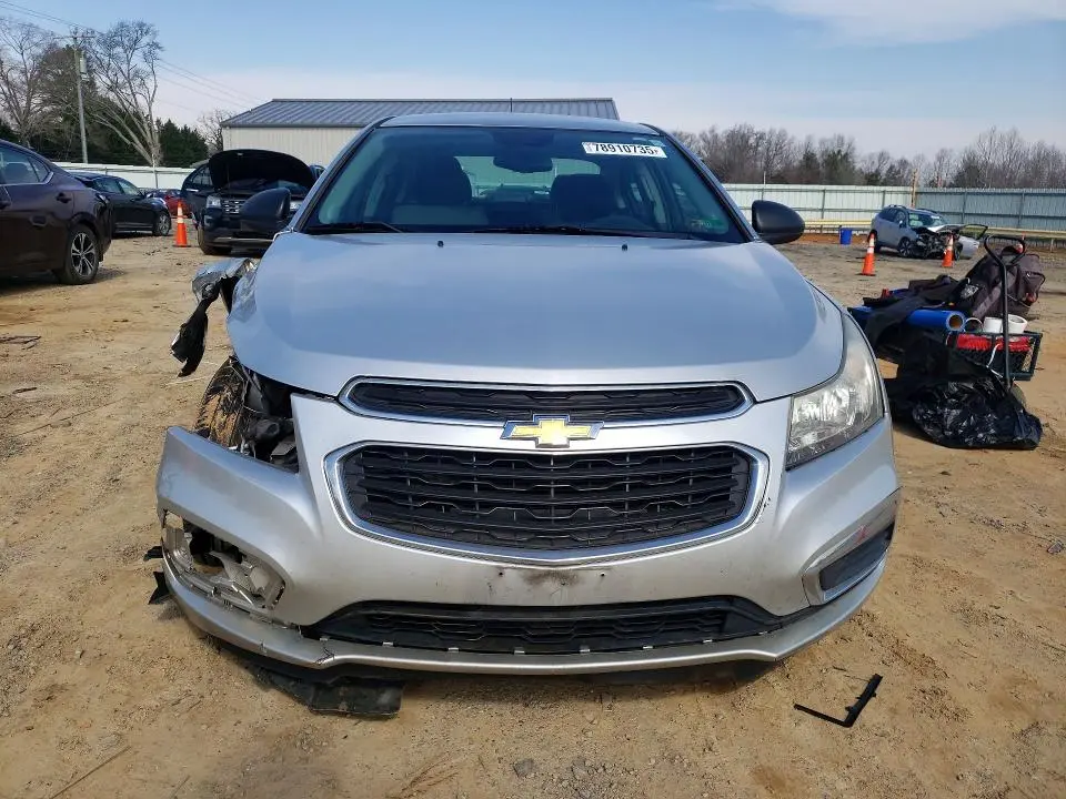 2015 CHEVROLET CRUZE LS  