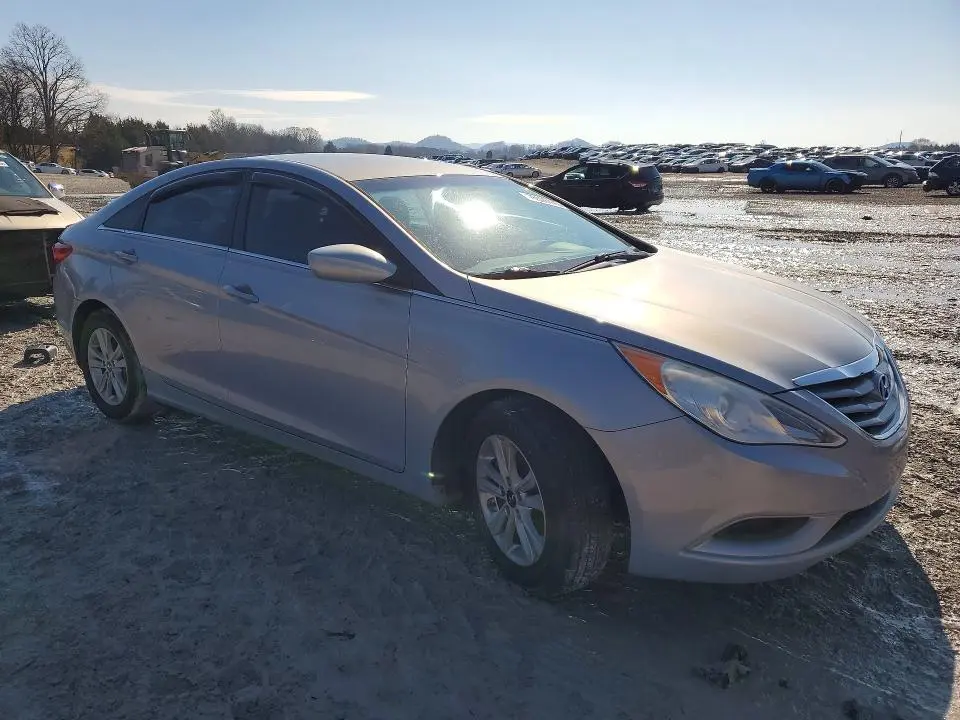 2012 HYUNDAI SONATA GLS  