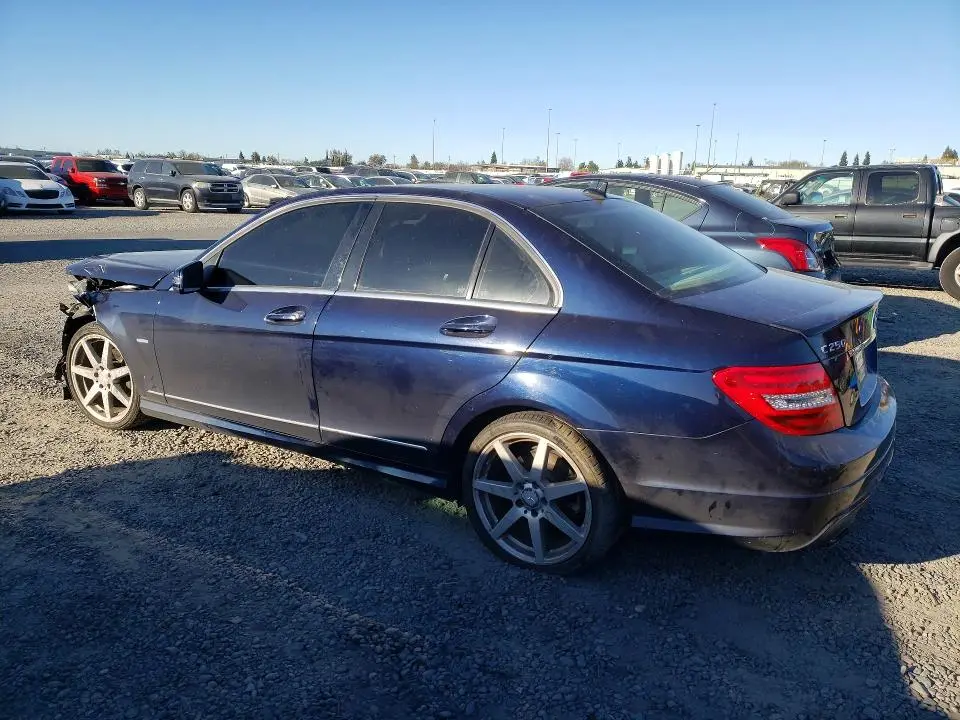 2012 MERCEDES-BENZ C 250  