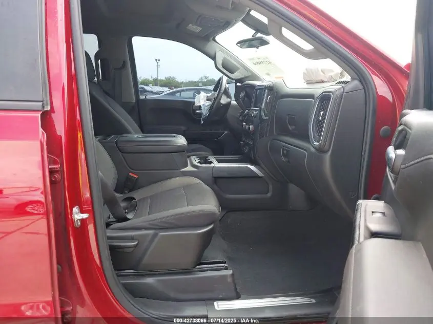 2021 CHEVROLET SILVERADO 1500 4WD  SHORT BED RST