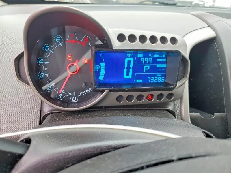 2015 CHEVROLET SONIC LT  