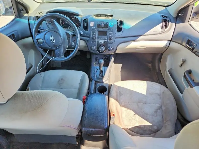 2010 KIA FORTE LX  