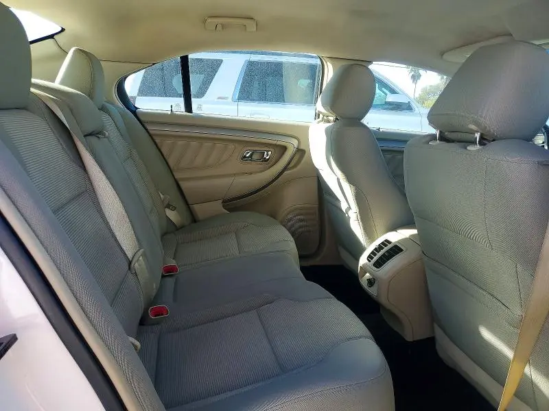 2018 FORD TAURUS SEL  