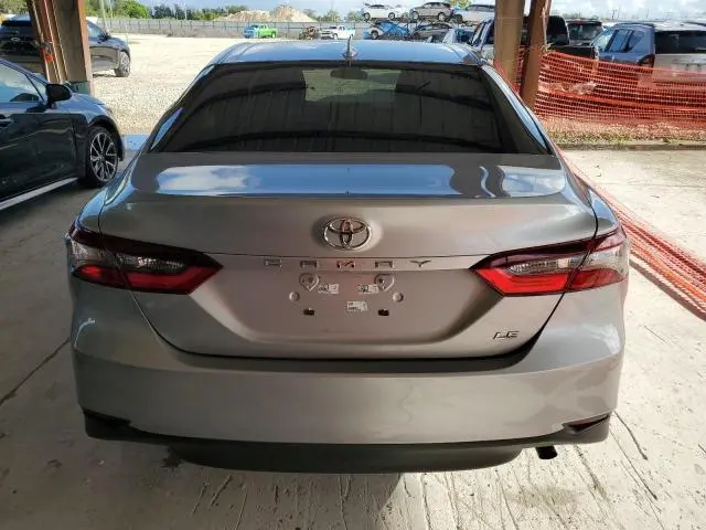 2022 TOYOTA CAMRY LE  
