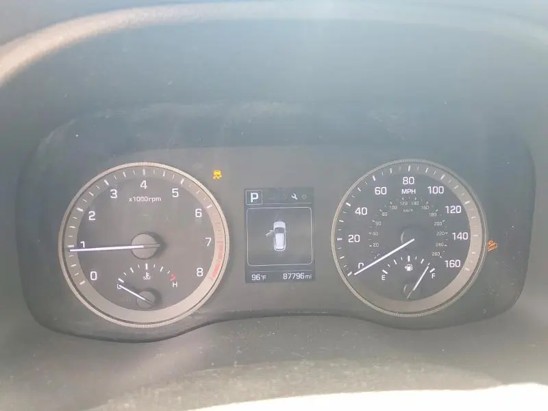 2017 HYUNDAI TUCSON SE  