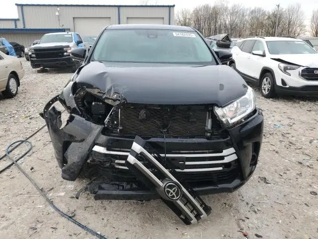 2019 TOYOTA HIGHLANDER LE  