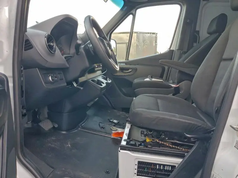 2021 MERCEDES-BENZ SPRINTER 2500  