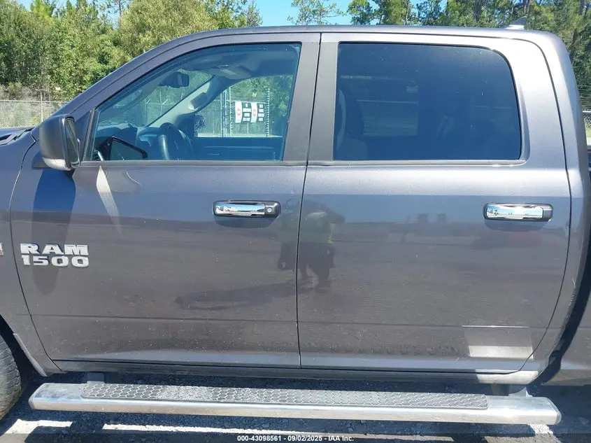 2015 RAM 1500 BIG HORN