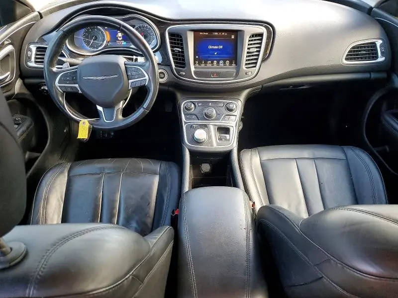 2015 CHRYSLER 200 C  