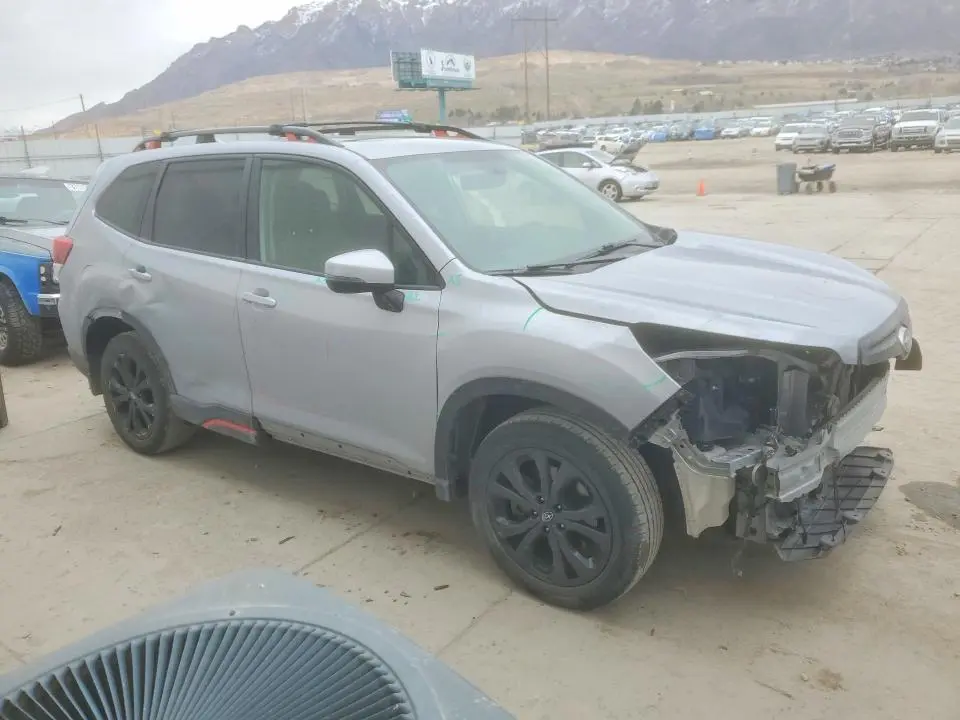 2020 SUBARU FORESTER SPORT  