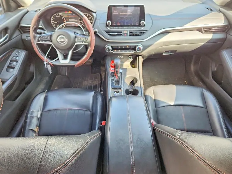 2019 NISSAN ALTIMA SR  