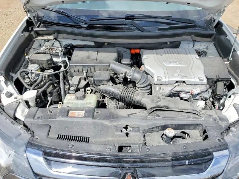 2018 MITSUBISHI OUTLANDER SE  