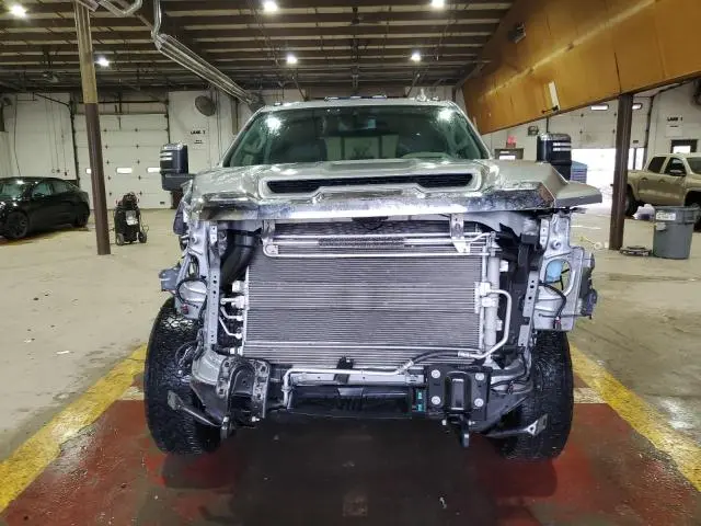 2025 GMC SIERRA K2500 SLT  