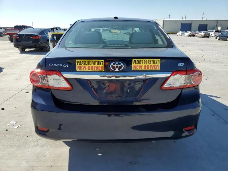 2013 TOYOTA COROLLA BASE  