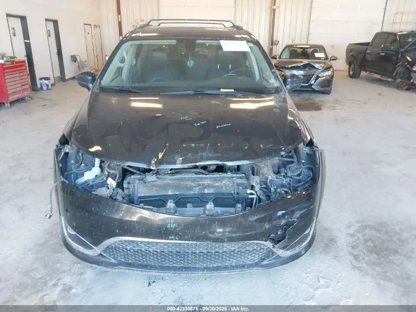 2019 CHRYSLER PACIFICA TOURING L