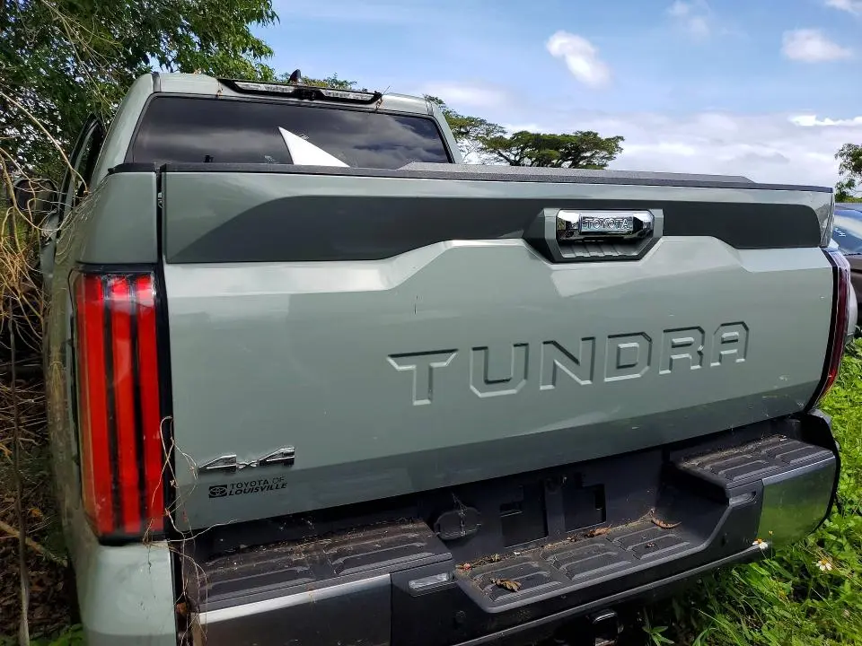 2024 TOYOTA TUNDRA CREWMAX LIMITED  