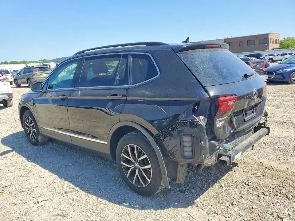 2020 VOLKSWAGEN TIGUAN SE  
