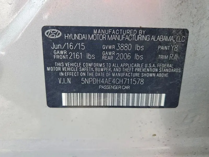 2016 HYUNDAI ELANTRA SE  