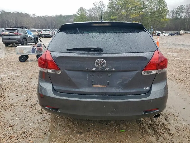 2013 TOYOTA VENZA LE  