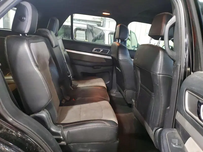 2017 FORD EXPLORER XLT  