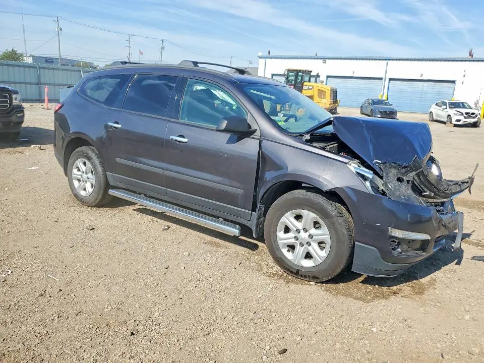 2016 CHEVROLET TRAVERSE LS  