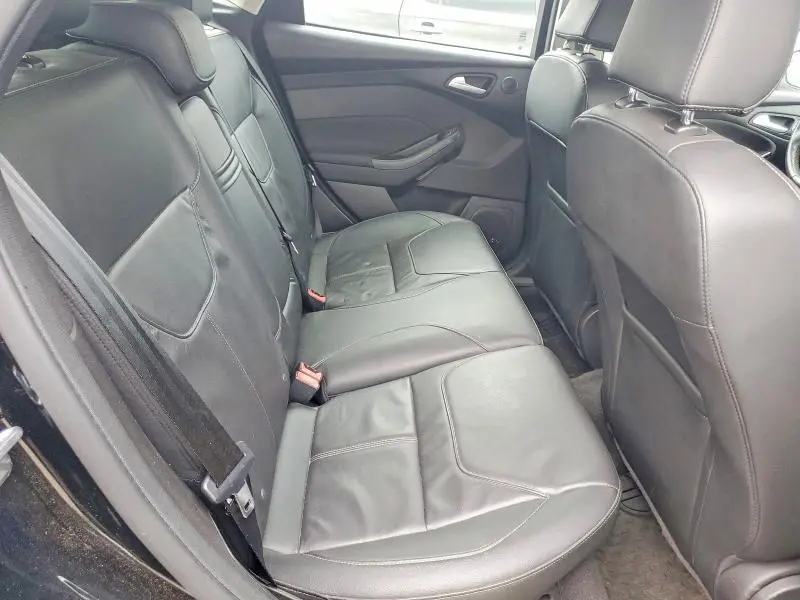 2015 FORD FOCUS TITANIUM  