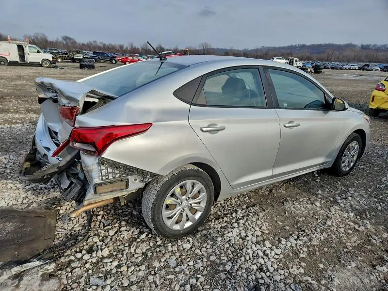 2019 HYUNDAI ACCENT SE  
