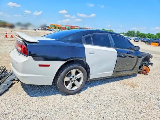 2012 DODGE CHARGER SE  