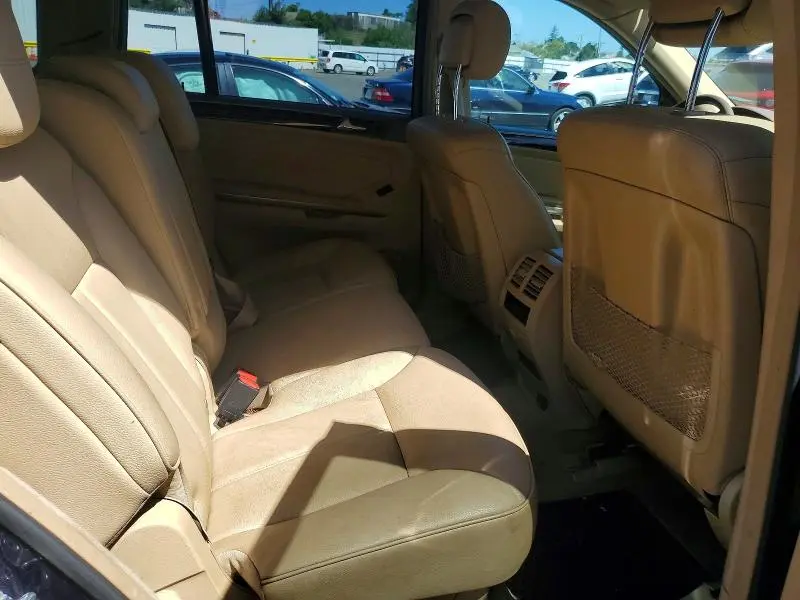 2011 MERCEDES-BENZ GL 350 BLUETEC  