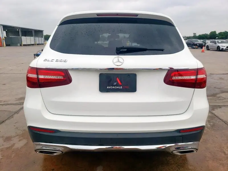 2019 MERCEDES-BENZ GLC 300