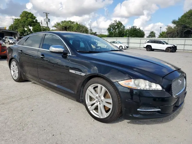 2012 JAGUAR XJL   