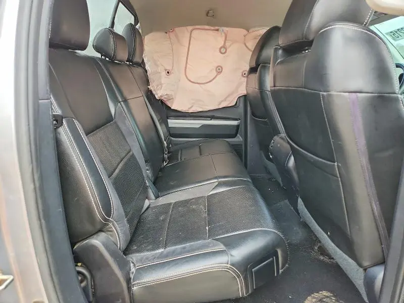 2017 TOYOTA TUNDRA SR5  