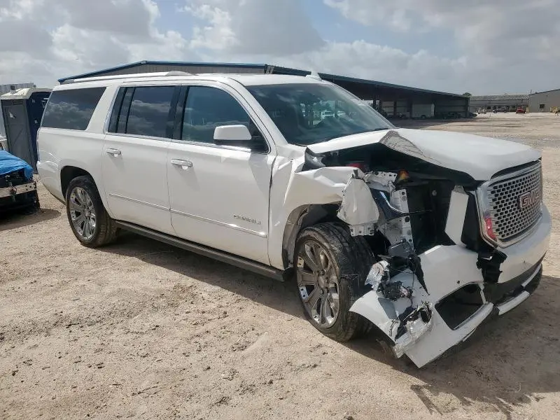 2017 GMC YUKON XL DENALI  
