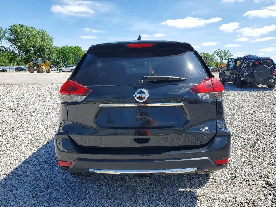 2017 NISSAN ROGUE S  
