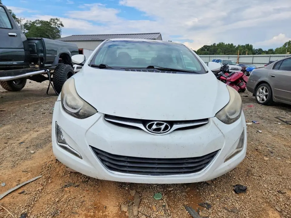 2016 HYUNDAI ELANTRA   