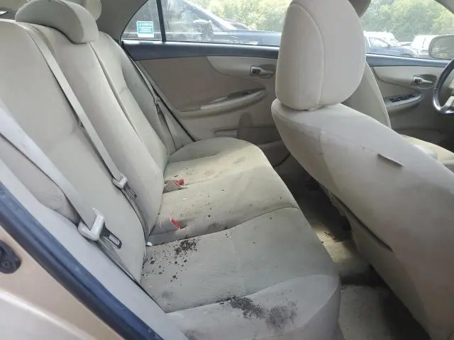 2013 TOYOTA COROLLA BASE  
