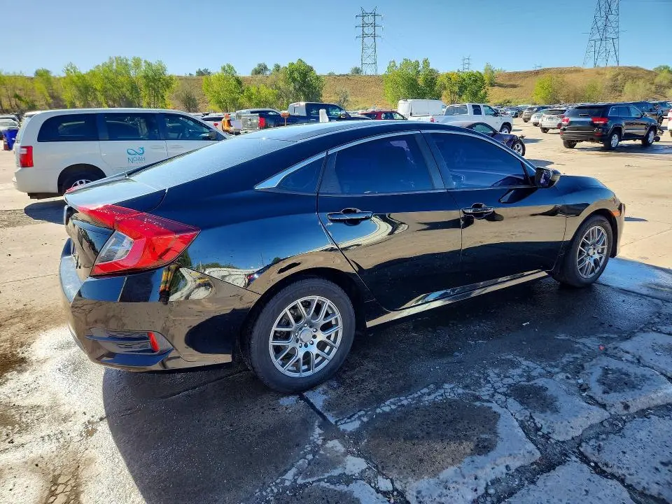2017 HONDA CIVIC LX  