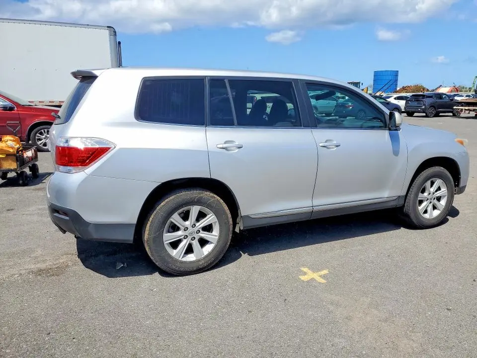 2013 TOYOTA HIGHLANDER BASE  