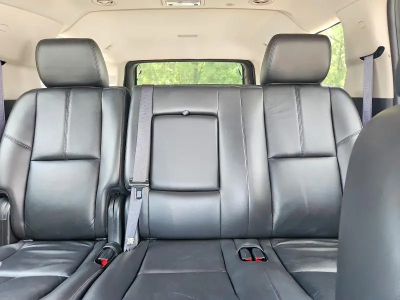 2011 CHEVROLET SUBURBAN K1500 LT  