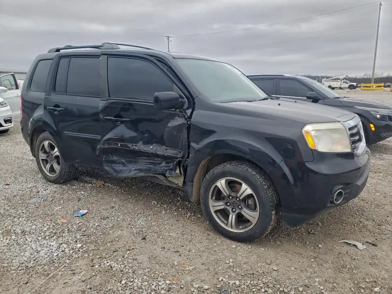2015 HONDA PILOT SE  