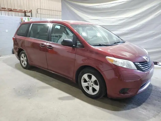 2015 TOYOTA SIENNA   