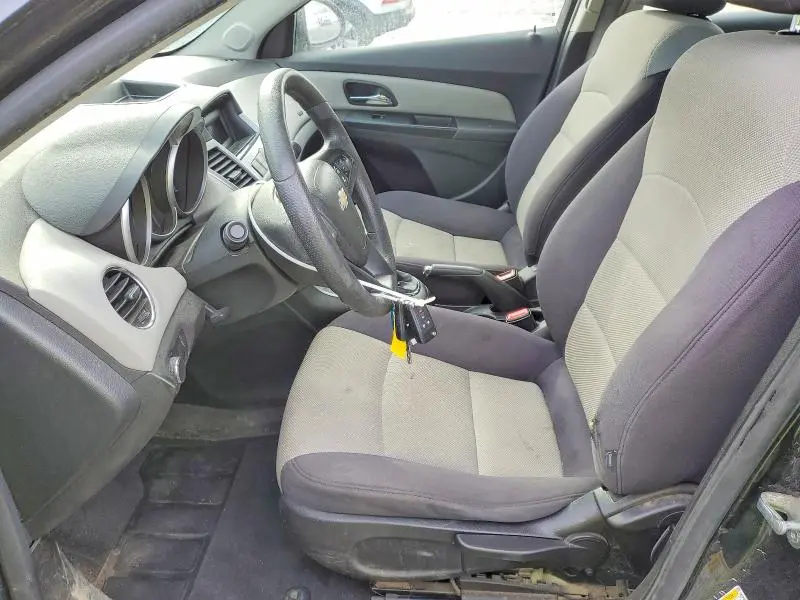 2013 CHEVROLET CRUZE LS  