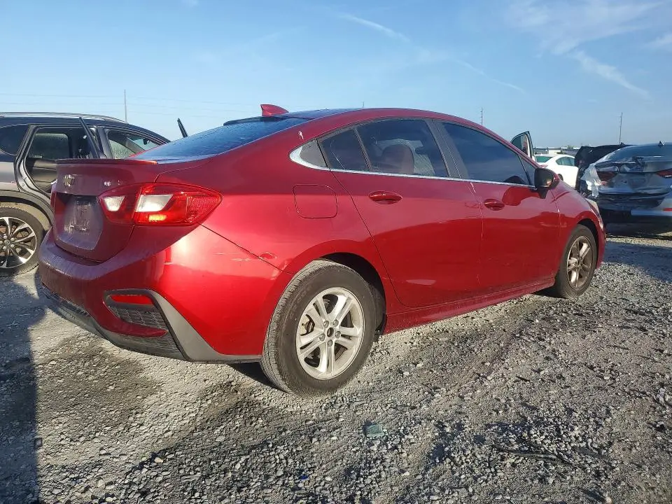 2017 CHEVROLET CRUZE LT  