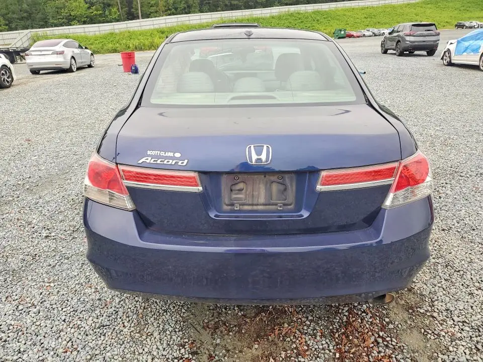 2011 HONDA ACCORD EXL  