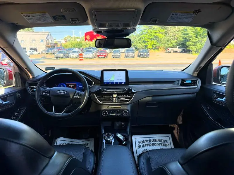 2020 FORD ESCAPE TITANIUM  